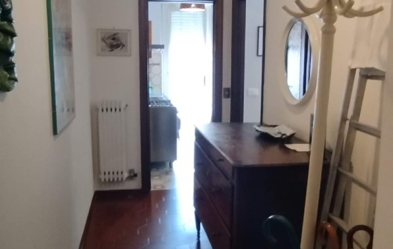 Appartamento in affitto a Viareggio