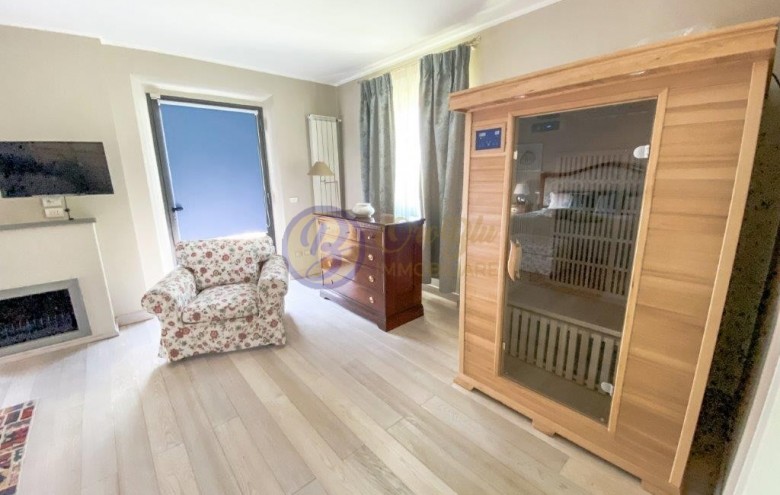 Villa singola in affitto a Camaiore