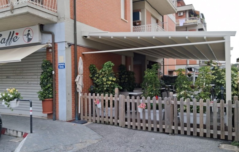Attività Commerciale in vendita a Viareggio