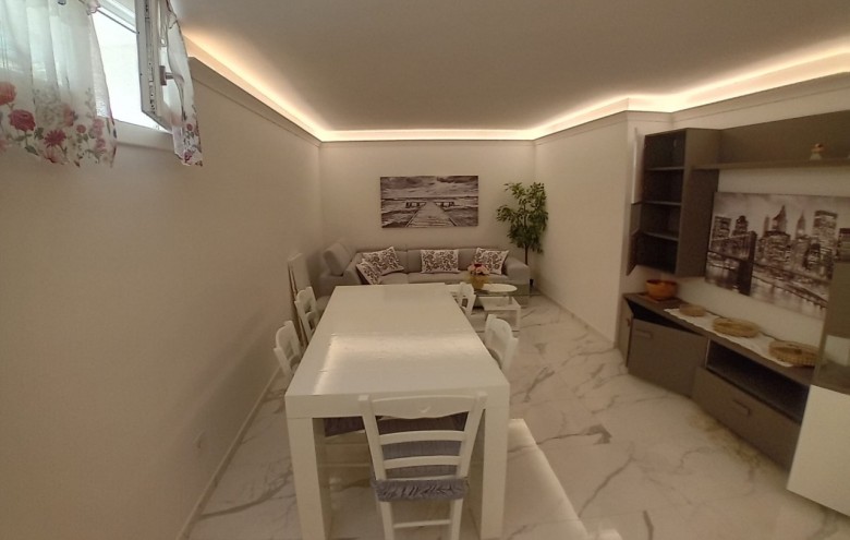 Bifamiliare in vendita a Pietrasanta