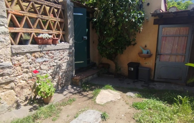 Terratetto in vendita a Camaiore