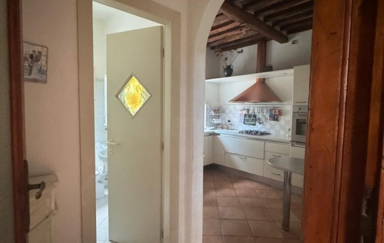 Villa singola in vendita a Camaiore