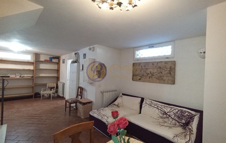 Bifamiliare in vendita a Camaiore