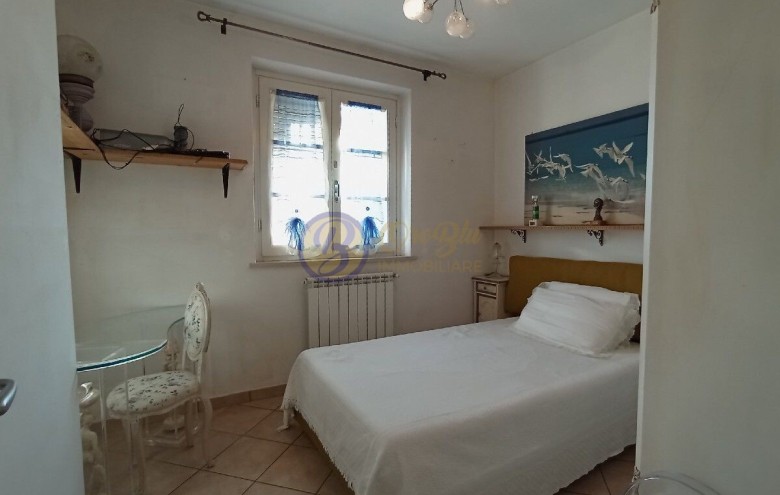 Bifamiliare in vendita a Camaiore