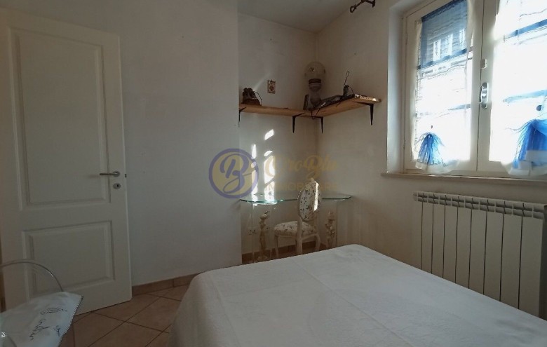 Bifamiliare in vendita a Camaiore