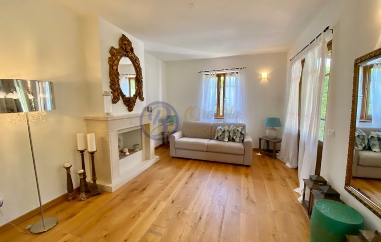 Rustico in vendita a Camaiore