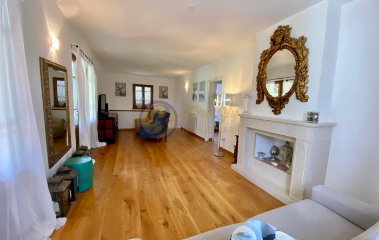 Rustico in vendita a Camaiore