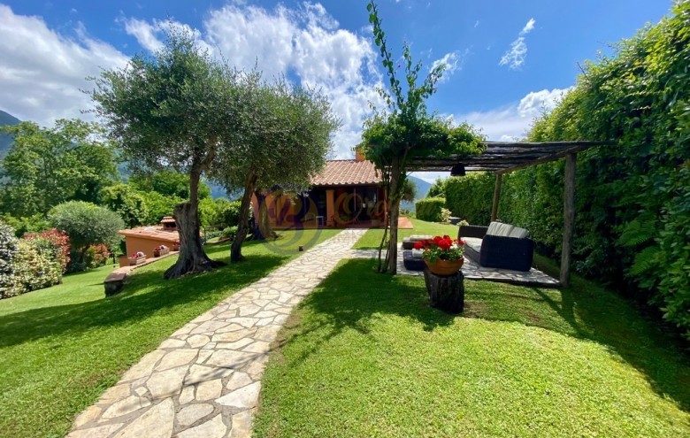 Rustico in vendita a Camaiore