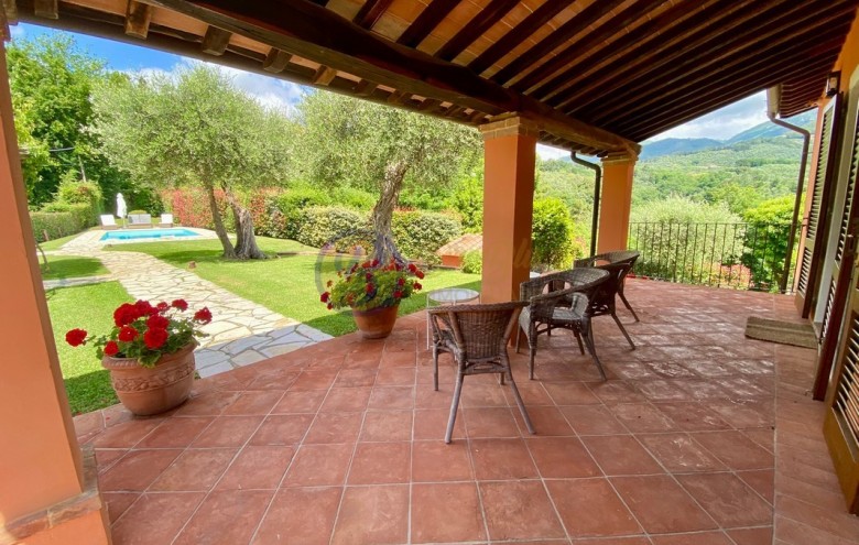 Rustico in vendita a Camaiore