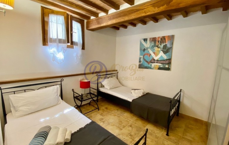 Rustico in vendita a Camaiore