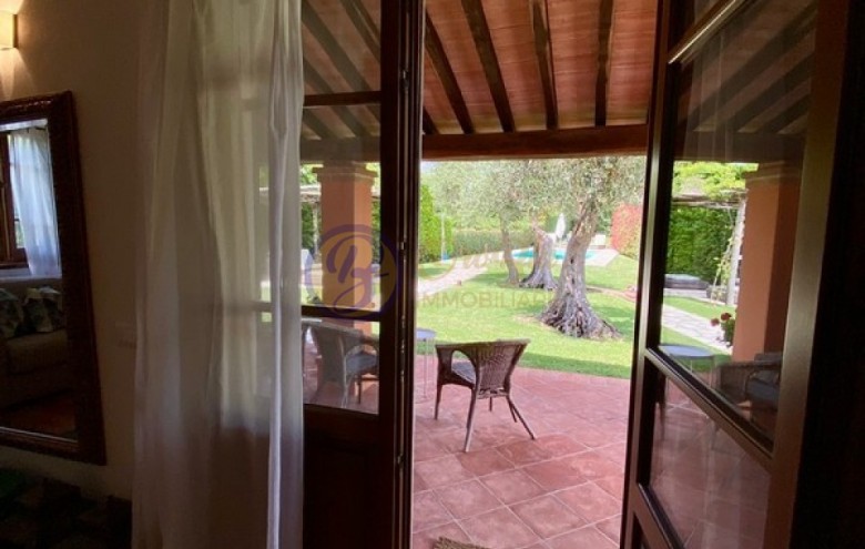 Rustico in vendita a Camaiore