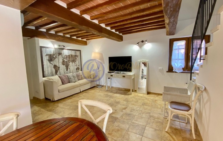 Rustico in vendita a Camaiore