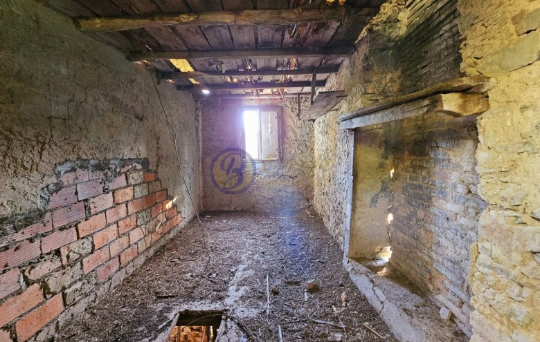 Rustico in vendita a Camaiore