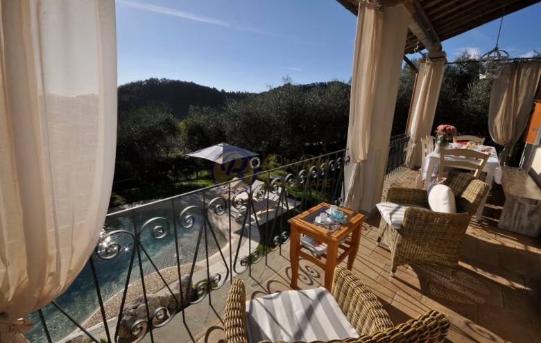 Rustico in vendita a Camaiore