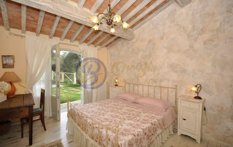 Rustico in vendita a Camaiore