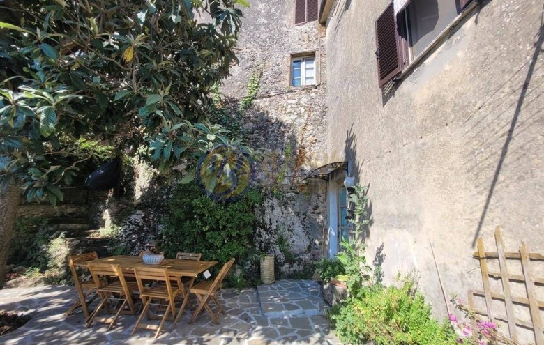 Terratetto in vendita a Camaiore