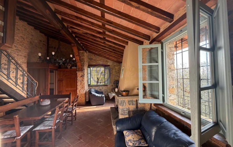 Rustico in vendita a Camaiore