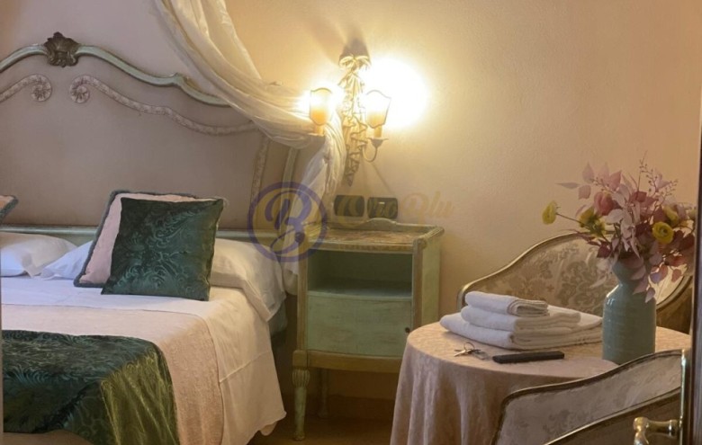 Villa singola in vendita a Camaiore