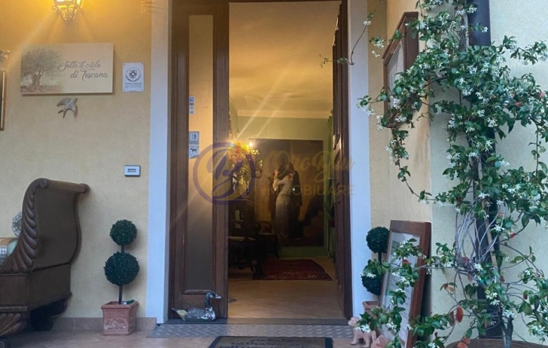 Villa singola in vendita a Camaiore