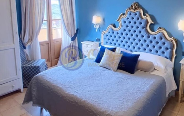 Villa singola in vendita a Camaiore