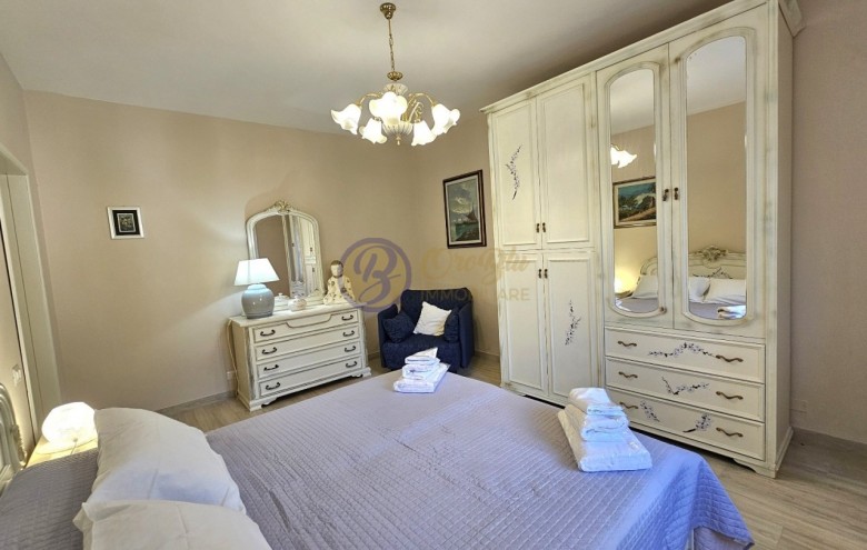 Villa singola in vendita a Camaiore