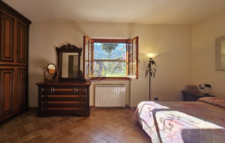 Villa singola in vendita a Camaiore