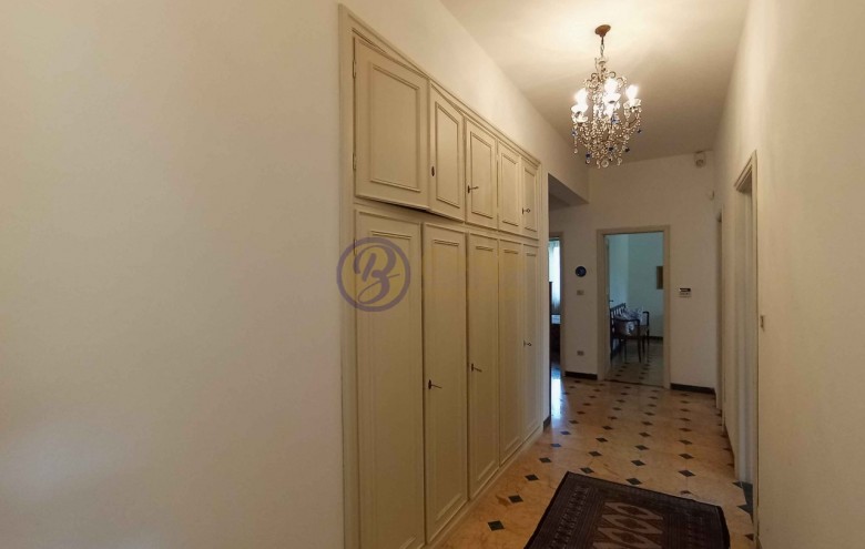 Villa singola in vendita a Camaiore