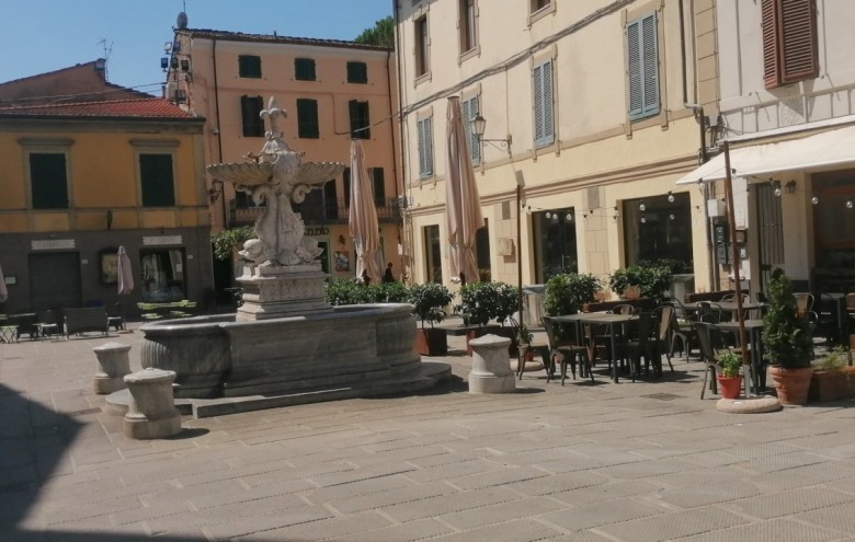 Villa singola in vendita a Camaiore