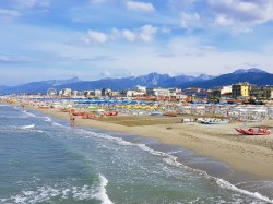 appartamento-fronte-mare-viareggio