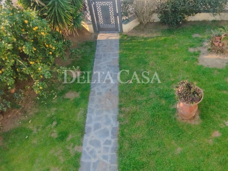 Villa singola in vendita a Camaiore