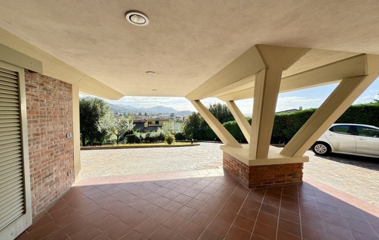 Villa singola in vendita a Massarosa