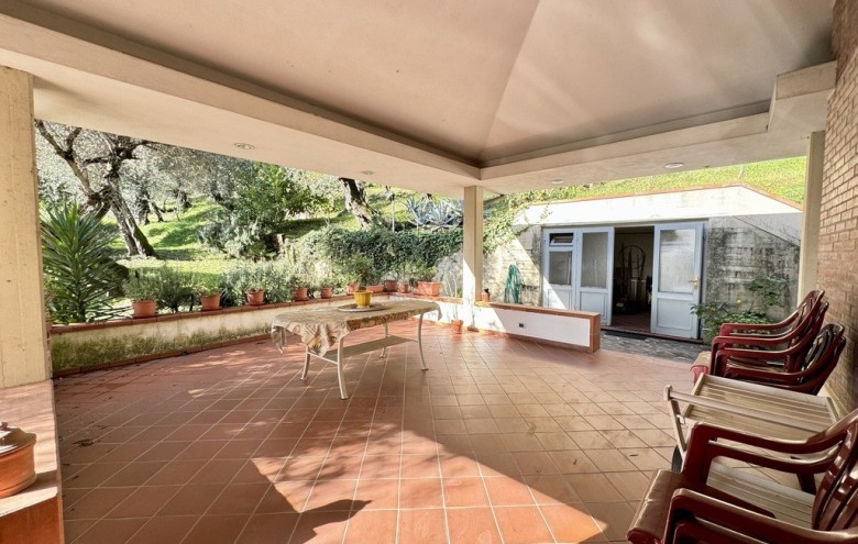 Villa singola in vendita a Massarosa