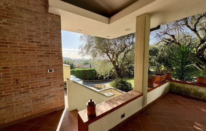 Villa singola in vendita a Massarosa