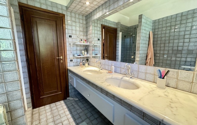 Villa singola in vendita a Massarosa