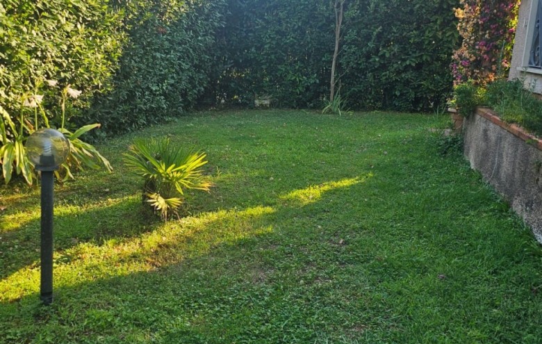 Bifamiliare in vendita a Forte dei Marmi