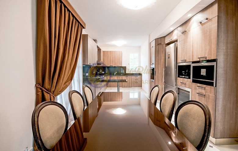 Villa singola in vendita a Forte dei Marmi