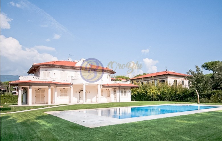 Villa singola in vendita a Forte dei Marmi