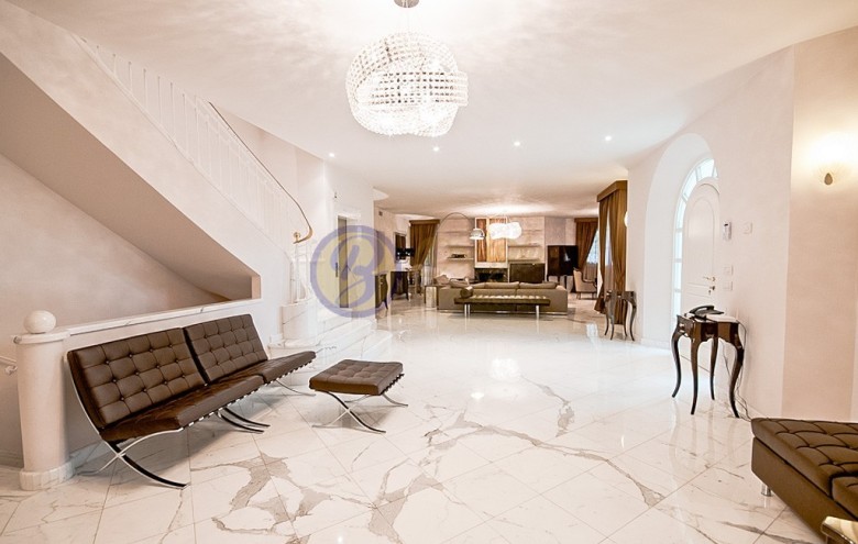 Villa singola in vendita a Forte dei Marmi