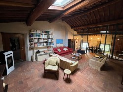 rustico-ex-frantoio-con-ampio-terreno