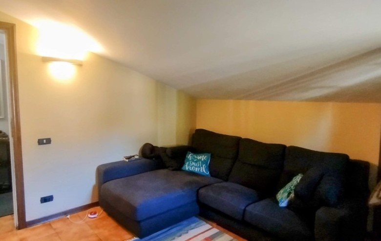 Bifamiliare in vendita a Camaiore