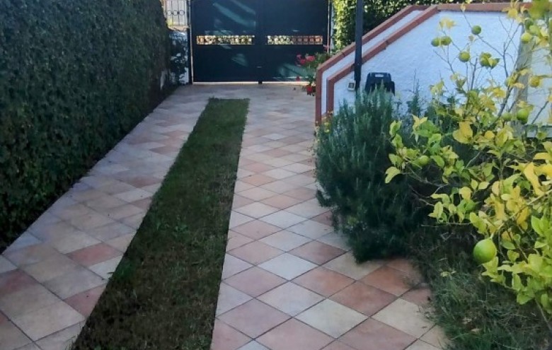 Bifamiliare in vendita a Camaiore