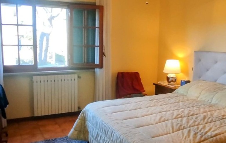 Bifamiliare in vendita a Camaiore