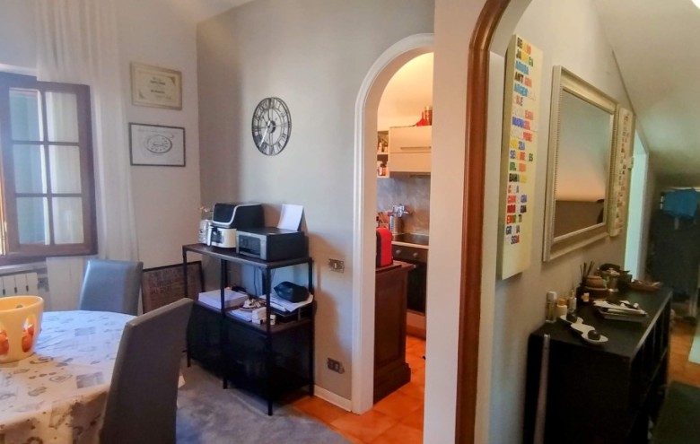 Bifamiliare in vendita a Camaiore