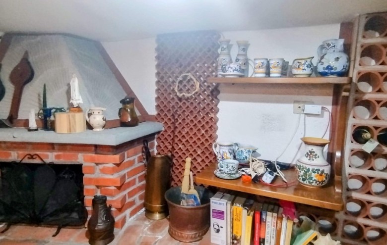 Bifamiliare in vendita a Camaiore