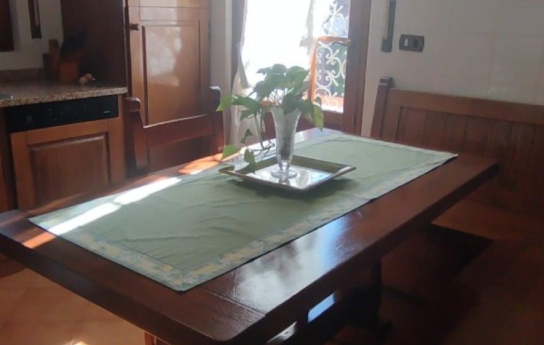 Bifamiliare in vendita a Camaiore