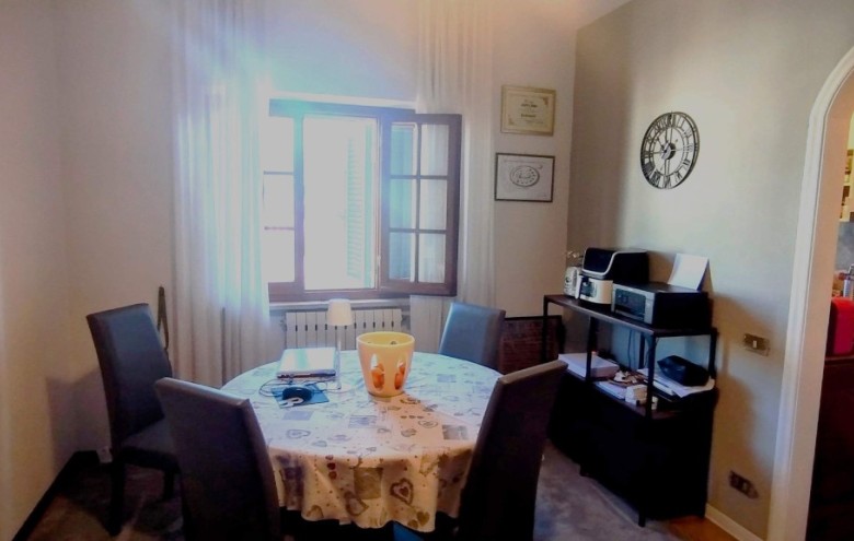 Bifamiliare in vendita a Camaiore