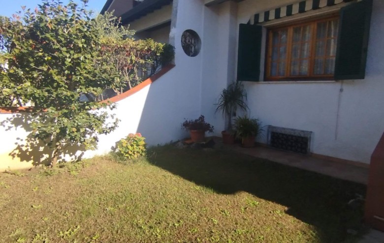 Bifamiliare in vendita a Camaiore