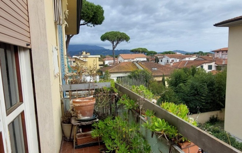 Appartamento in vendita a Camaiore