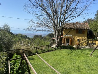 Villa singola in vendita a Capezzano Monte