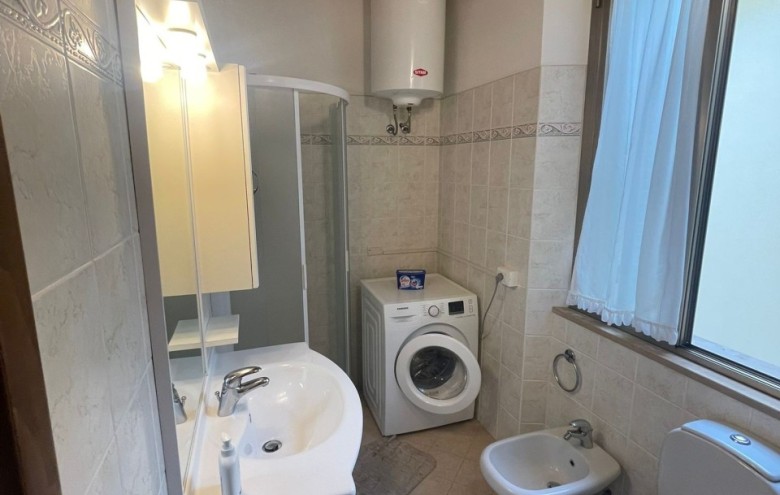 Appartamento in affitto a Camaiore